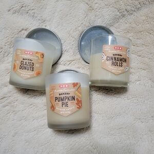 Set of 3 HEB Texan Fall Candles Cinnamon Roll Pumpkin Pie Glazed Donut Texas NEW